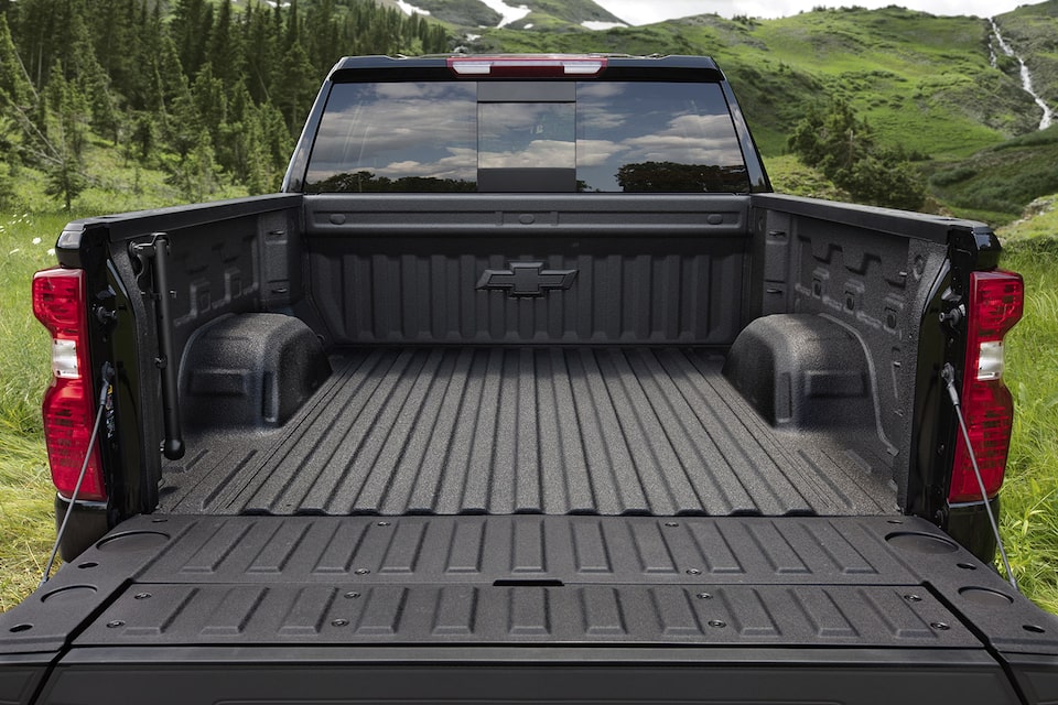 The Durabed of the 2023 Chevy Silverado