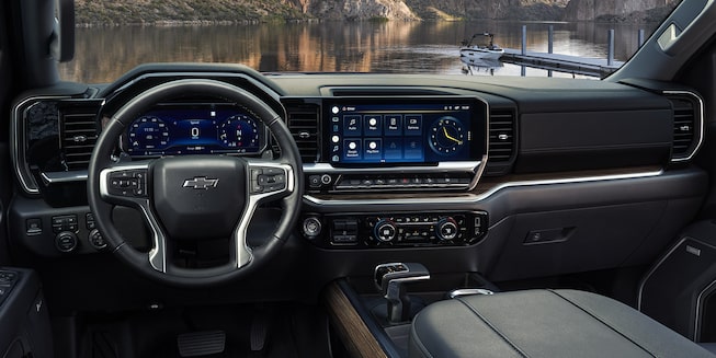 2023 Chevrolet Silverado 1500 Interior View of Steering Wheel & Dashboard