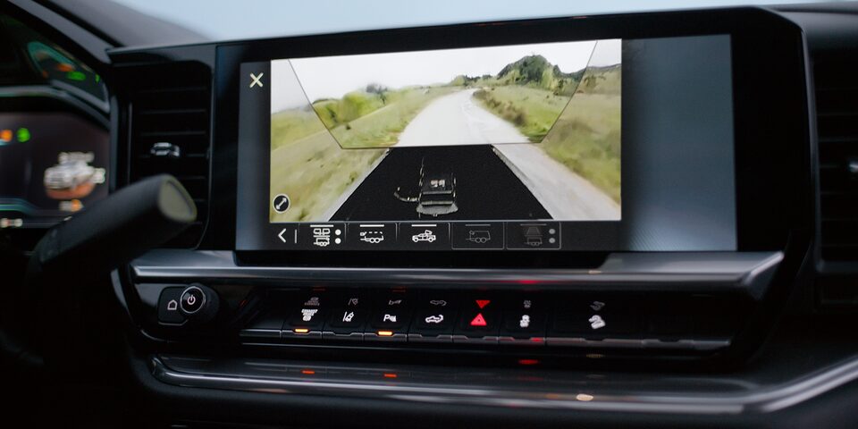 Silverado HD Camera Technology Screen