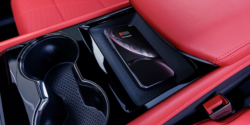 Wireless Phone Charging Capability of the 2024 Chevy Blazer EV