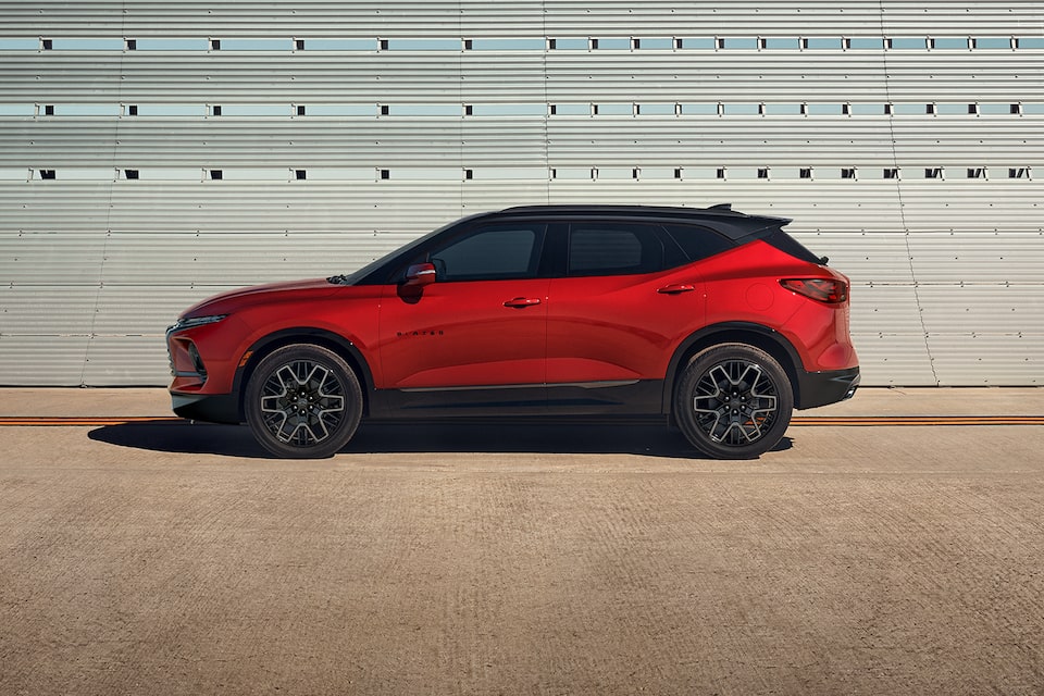 Side View of the 2024 Chevrolet Blazer Parked