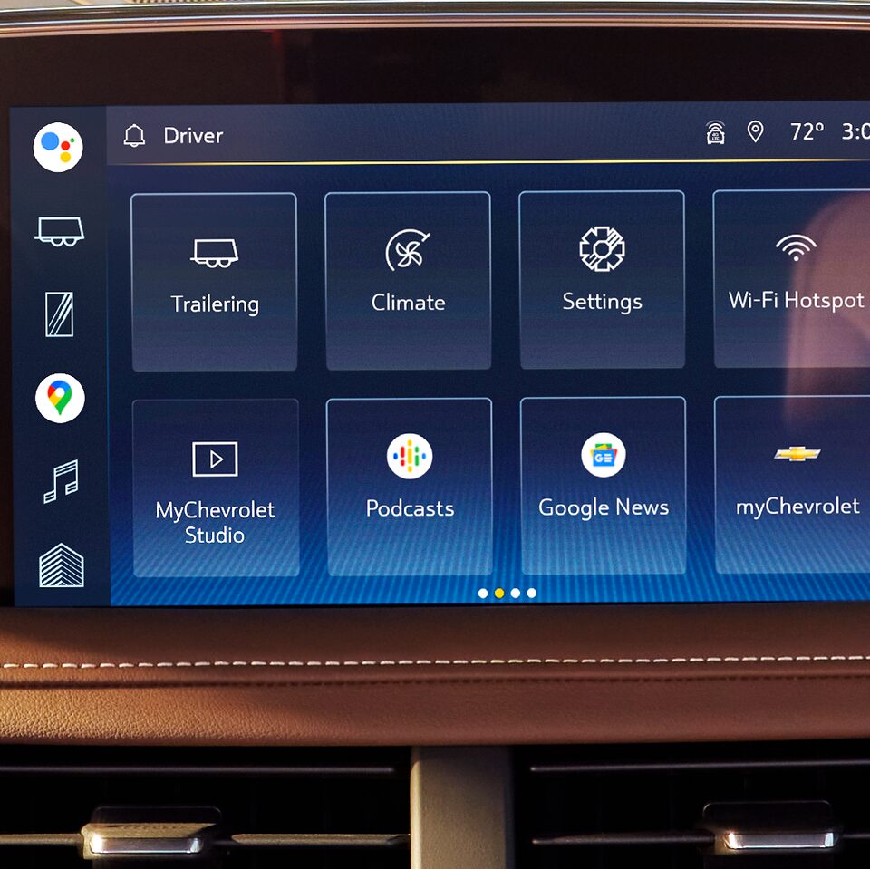 Available 10.2" Diagonal Infotainment System of the 2024 Chevy Suburban