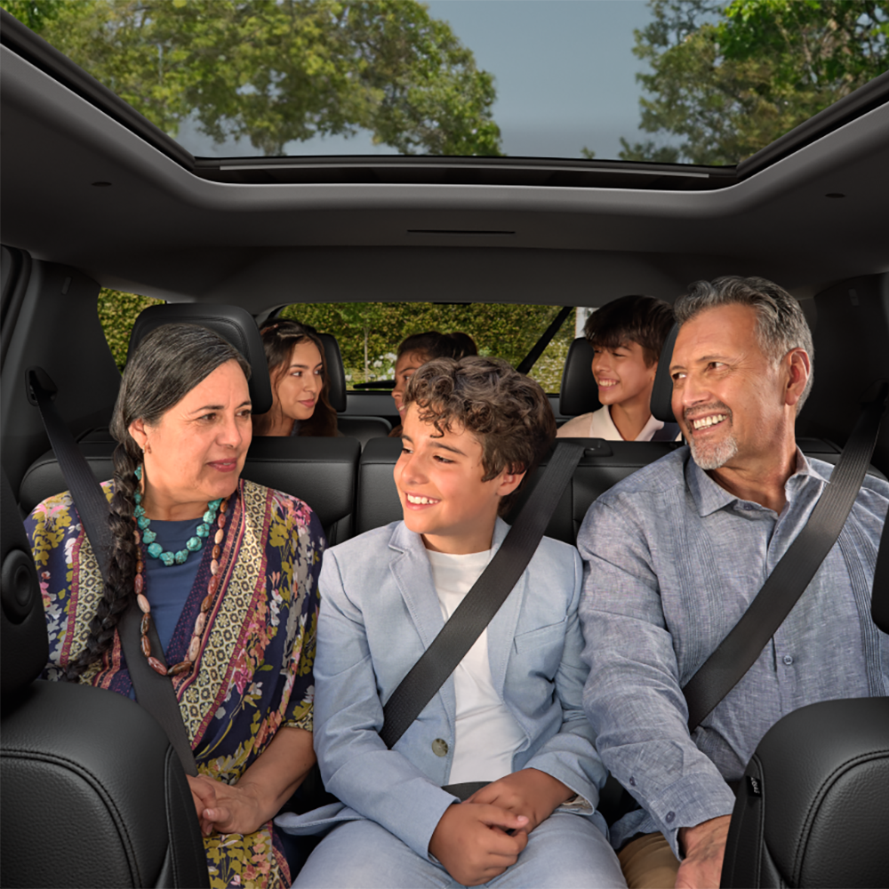 Pasajeros en el interior de la Chevy Traverse 2024