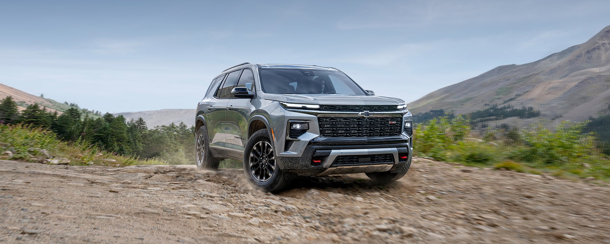 2024 Chevrolet Traverse vs. 2024 Toyota Highlander: Why the Traverse Outperforms in Power, Space, and Style thumbnail