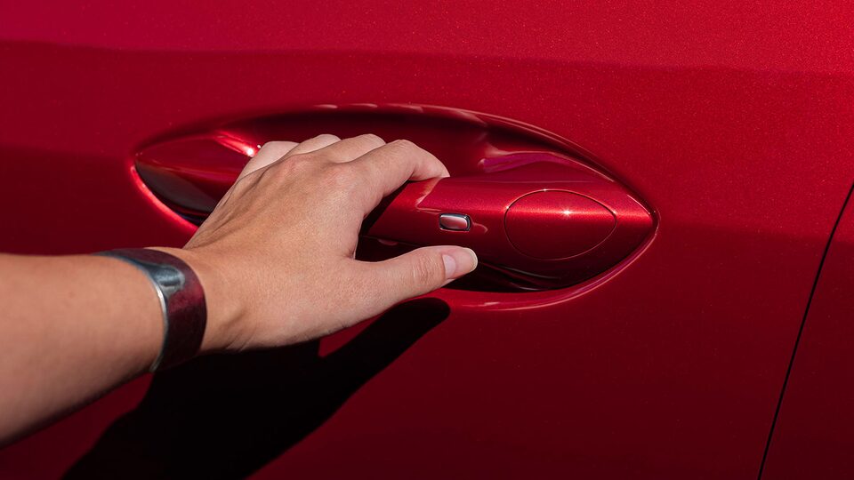  Chevy 2024 Trax Detailed View of Keyless Open