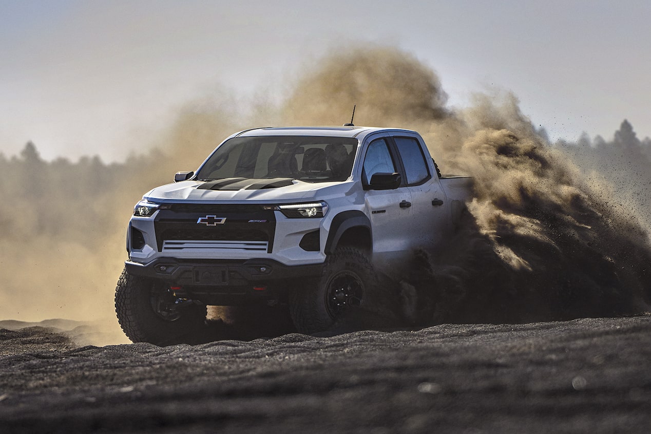 La ZR2 Bison Edition sobre dunas