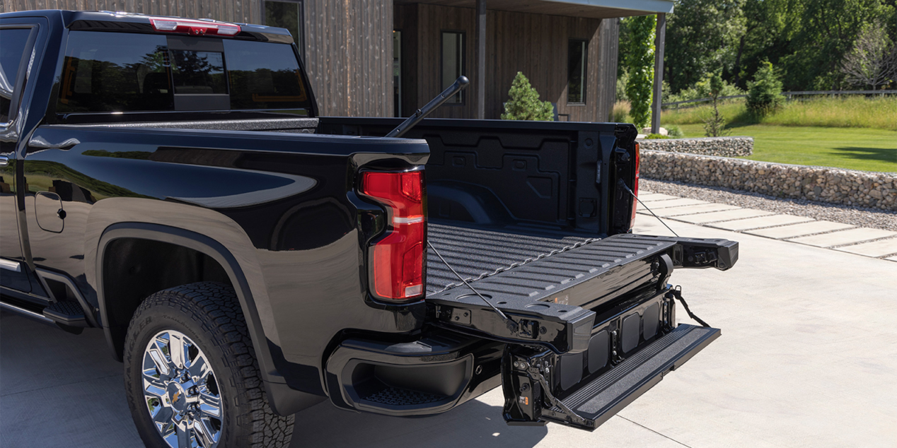 Rear 3/4 Shot of 2024 Silverado HD With Durabed
