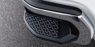 Corner Step on 2024 Silverado HD