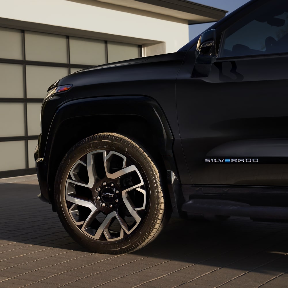 Rines de aluminio de 24" de la Silverado EV