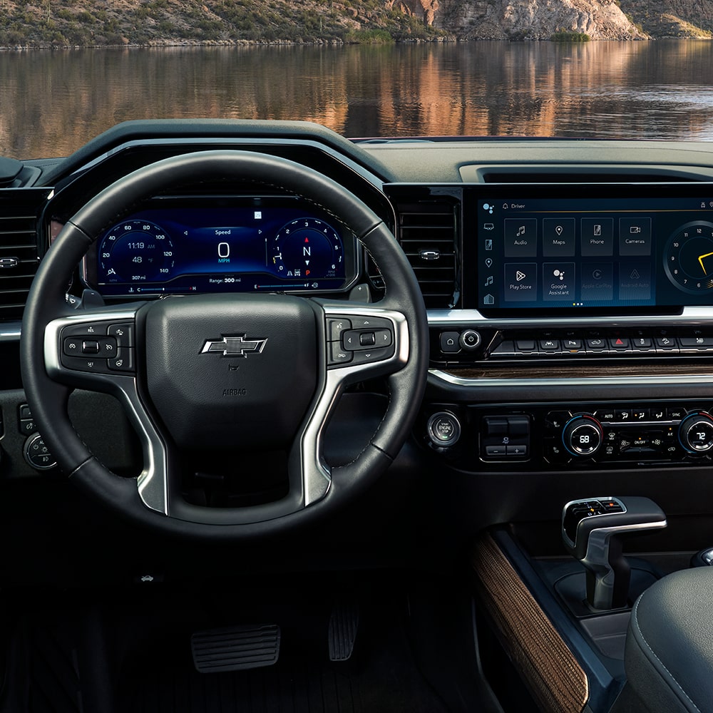 2024 Chevrolet Silverado 1500 Interior View of Steering Wheel & Dashboard