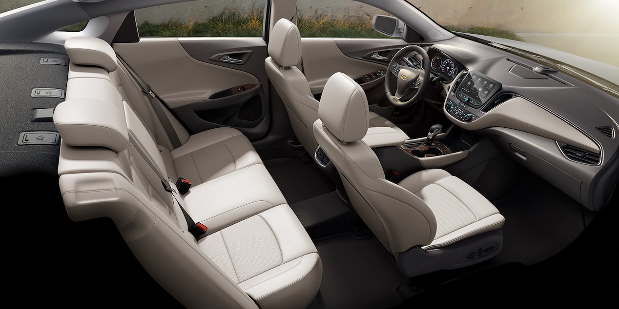 Full Interior of the 2025 Chevy Malibu