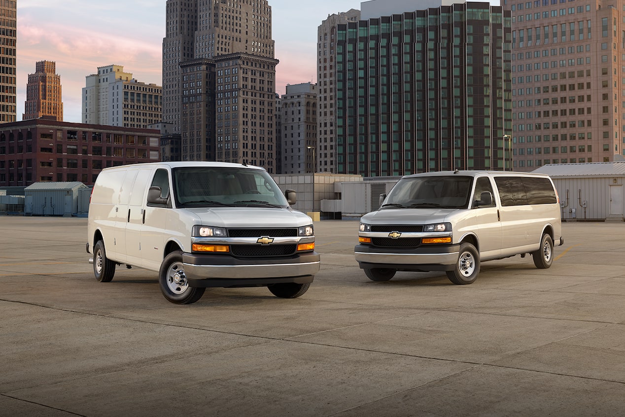 Chevrolet van v8 best sale