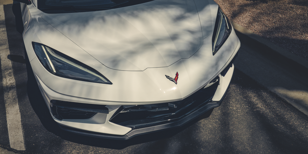Overhead View of the Hood of a 2025 White 2025 Chevy Corvette Stingray
