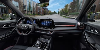 Vista del parabrisas y tablero en el interior de la Chevy Equinox 2025