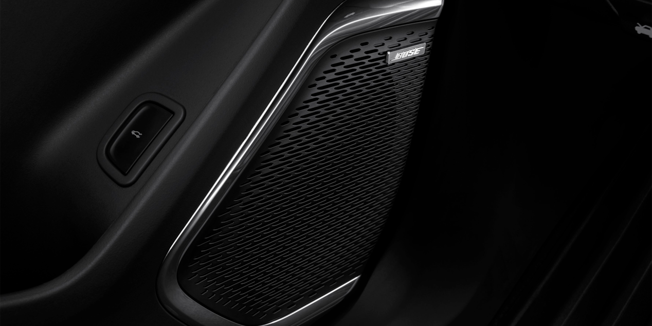 Close-up of the Speaker built into the Door of the 2025 Chevy Traverse Interior