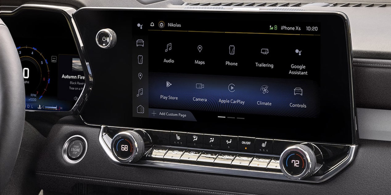 Close-up of the Dashboard Monitor of a 2025 Chevy Colorado