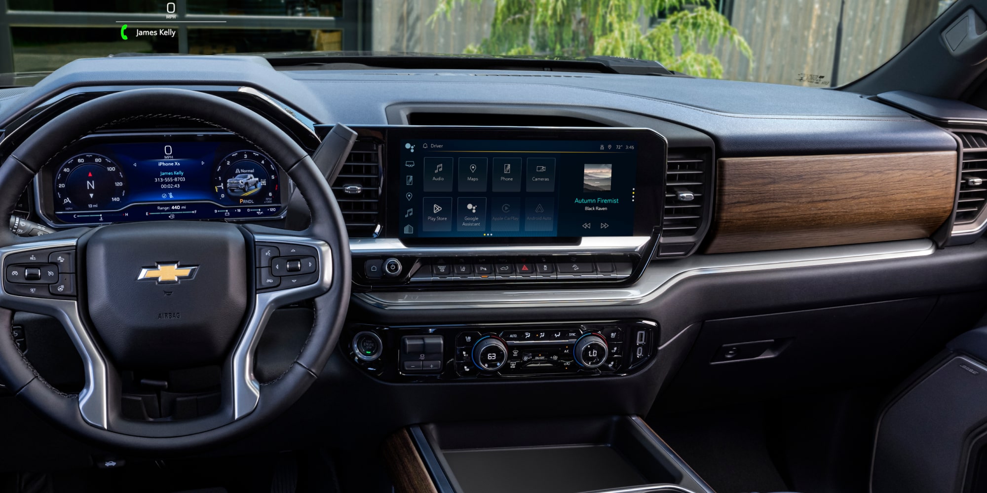 interior and technology of the 2025 chevrolet silverado 2500 hd