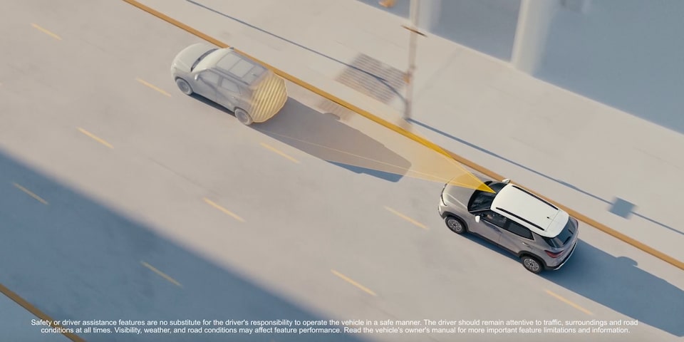 Característica Safety Assist de la SUV Chevrolet Trailblazer 2026: Video del indicador de distancia próxima 