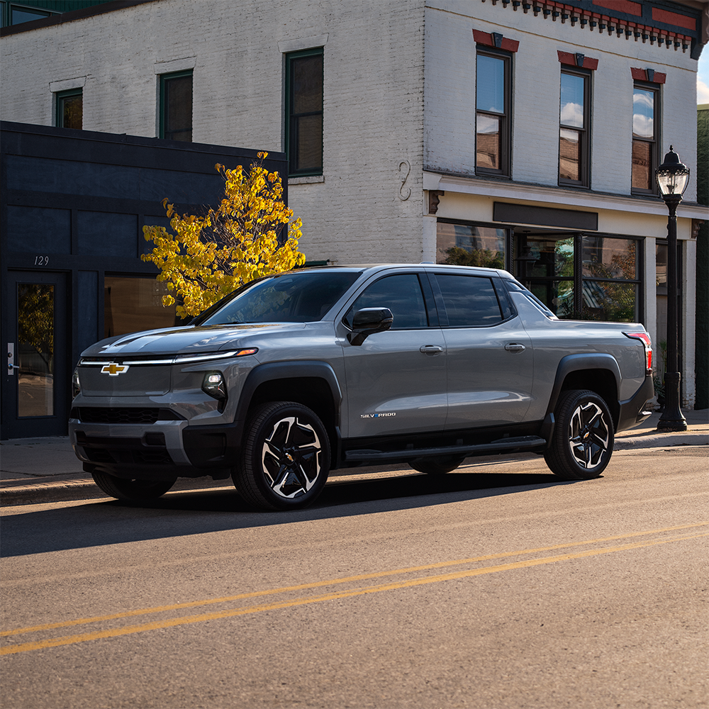 2024 SILVERADO EV