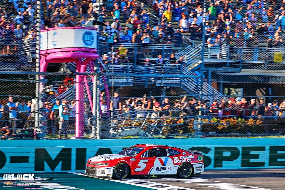 Kyle Larson was one of nine Chevrolet drivers to make the playoffs.