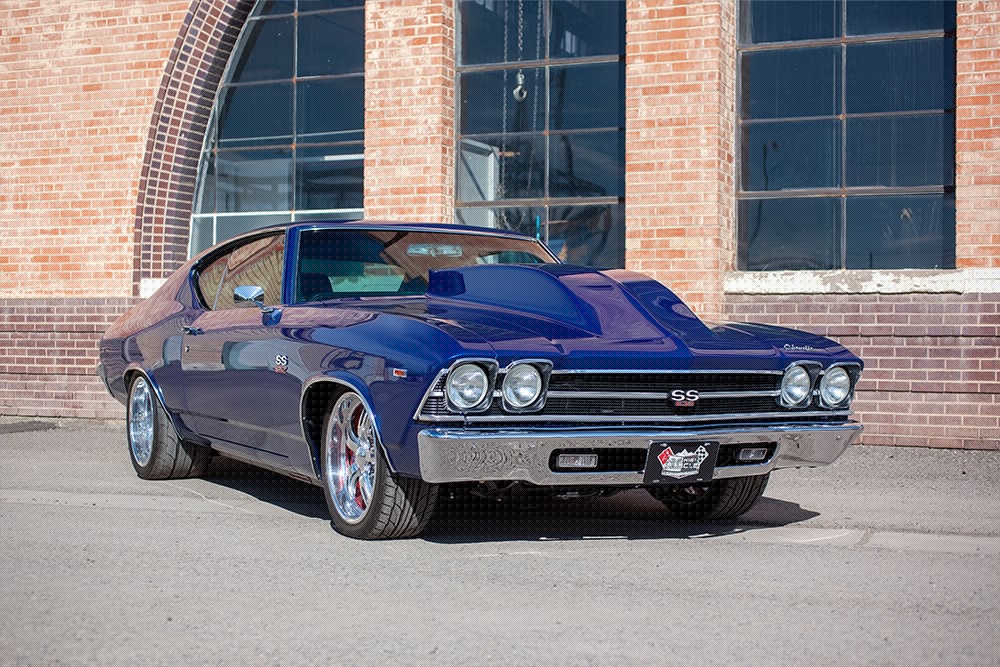 The Mile High Muscle team built a custom hood.