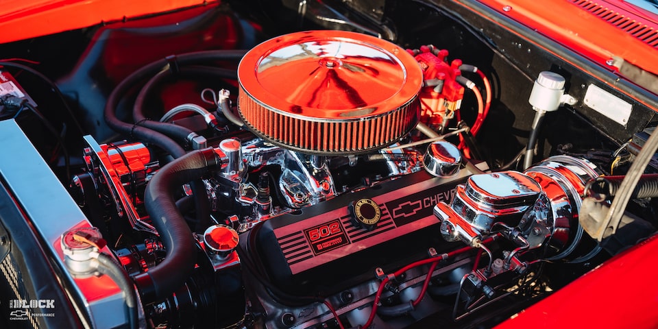 The Chevrolet Performance ZZ502/502 crate engine under the hood.