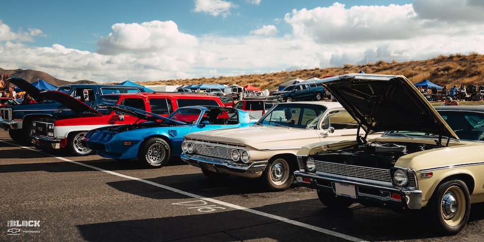 Durante el Goodguys Speedway Motors Southwest Nationals se expusieron vehículos Chevrolet y GM de diversos años y modelos.