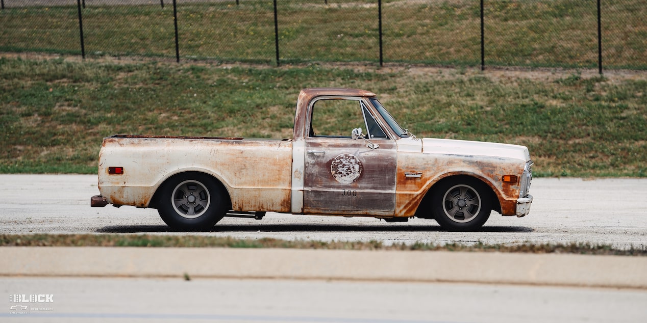 Dwight Ward’s 1971 GMC C15 was once a maintenance truck at the school district in Killeen, Texas. BBT Fabrications was responsible for the modern build.