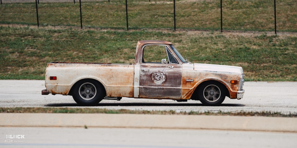 Dwight Ward’s 1971 GMC C15 was once a maintenance truck at the school district in Killeen, Texas. BBT Fabrications was responsible for the modern build.