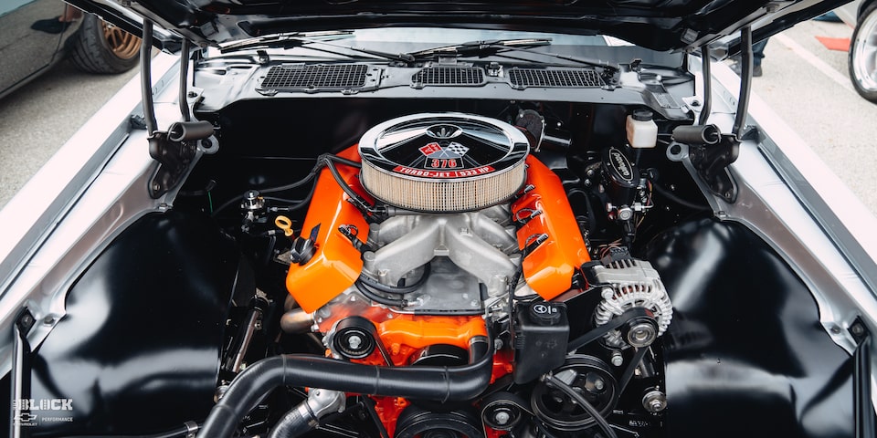 A Chevrolet Performance LS376/515 crate engine* sits under the hood.