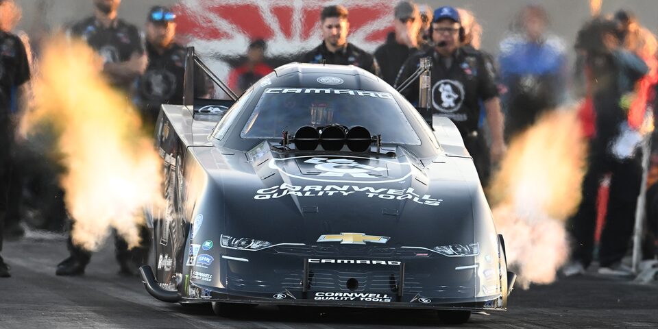 Chevrolet Motorsports driver Robert Hight grabbed his fourth victory of the season and the 65th of his career in the NHRA Nevada Nationals on Sunday.