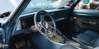 Vista interior del tablero de un Chevrolet Nova 1967