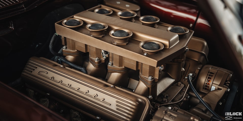 Chevrolet Performance LS376/480 crate engine* is under the Corvette’s hood. This engine utilizes an aftermarket eight-stack injection system.
