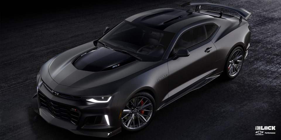 El Camaro ZL1 2024 se ofrece con el motor LT4 supercargado.
