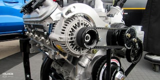 The 525 RLB Chevrolet Performance Crate Engine on Display