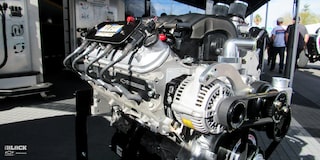 Front Three-Quarters View of 525 RLB Chevrolet Performance Crate Engine